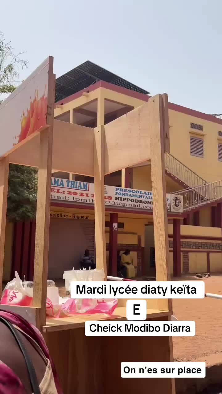 @Zaban douman chez Djoba Gucci