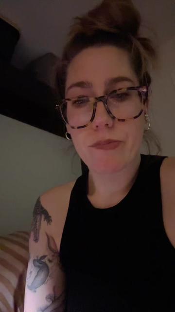@elle_and_the_degenerates