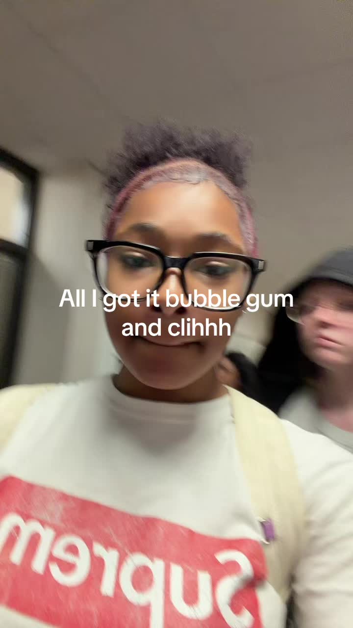 @unicornsparkle831