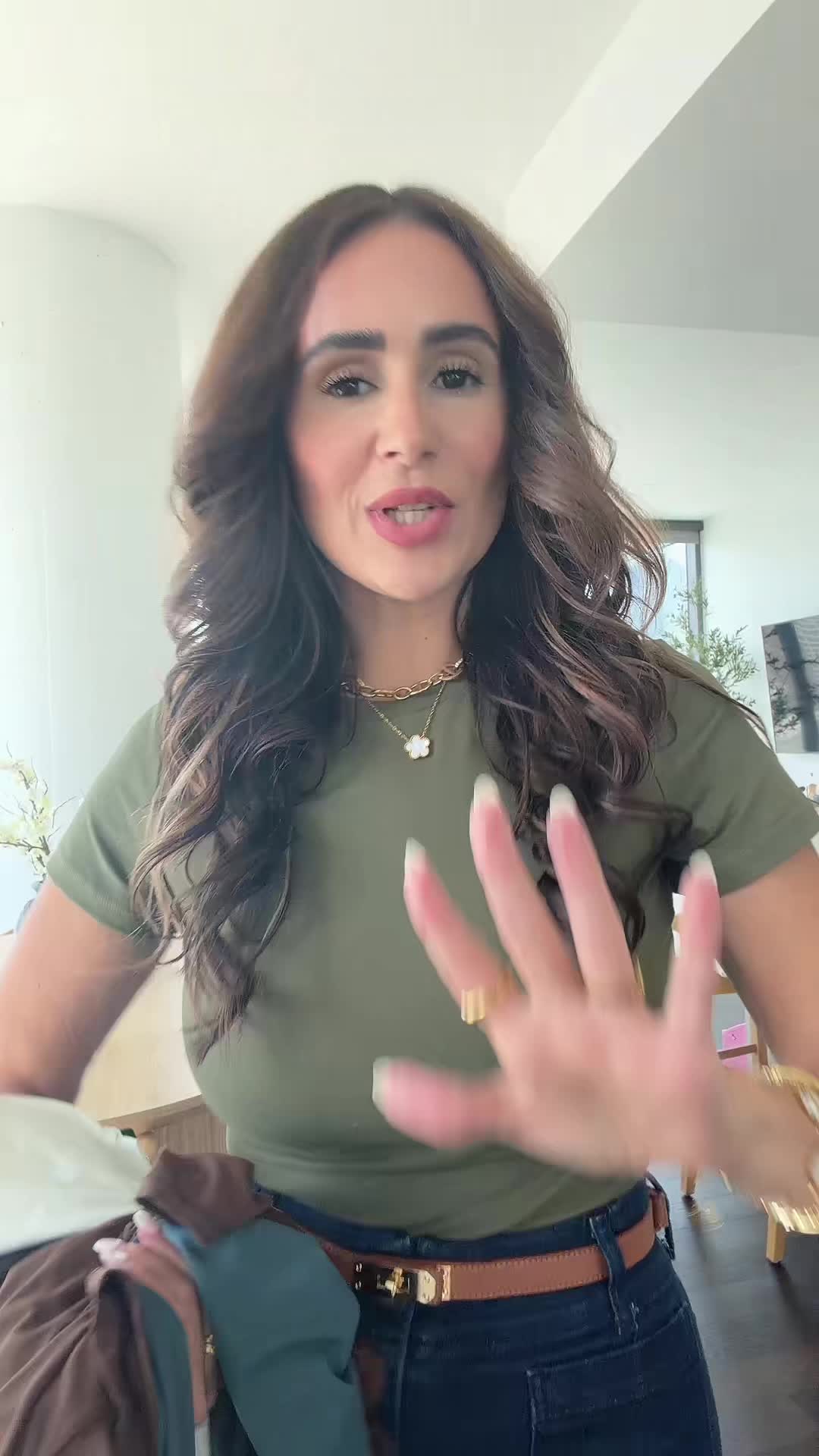 @Lynnette Lluveras