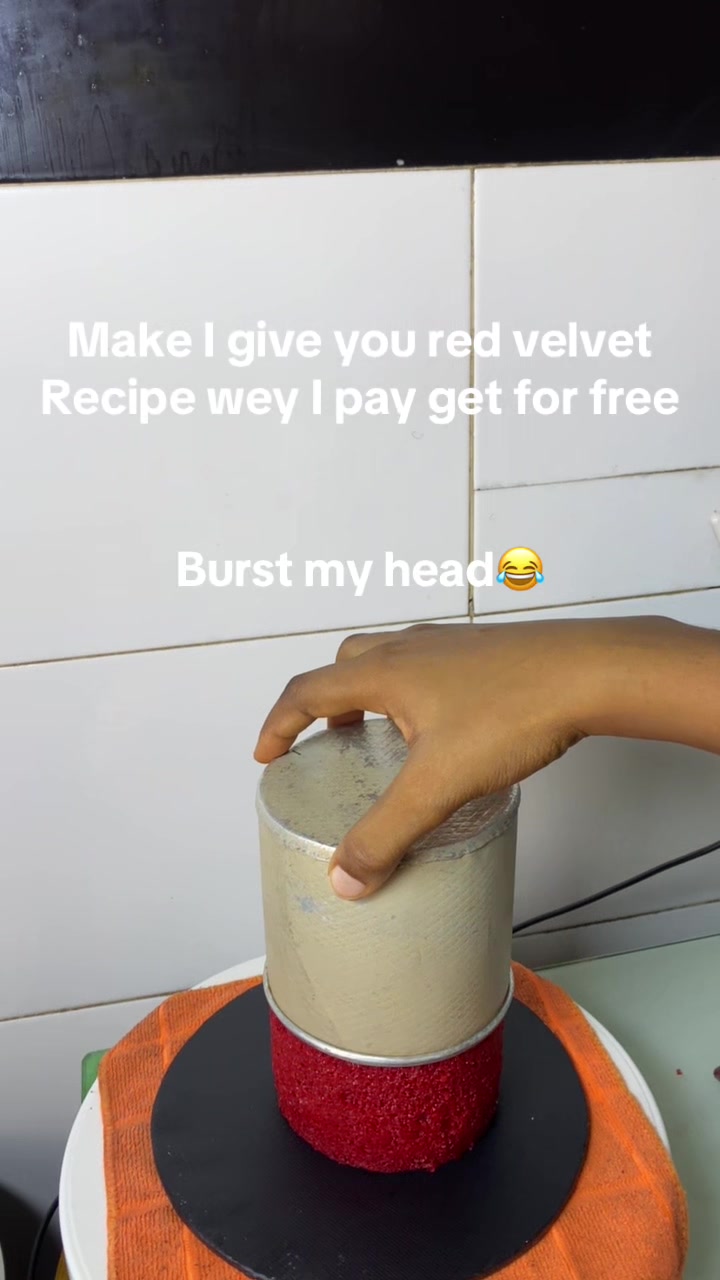 @pastryboxx