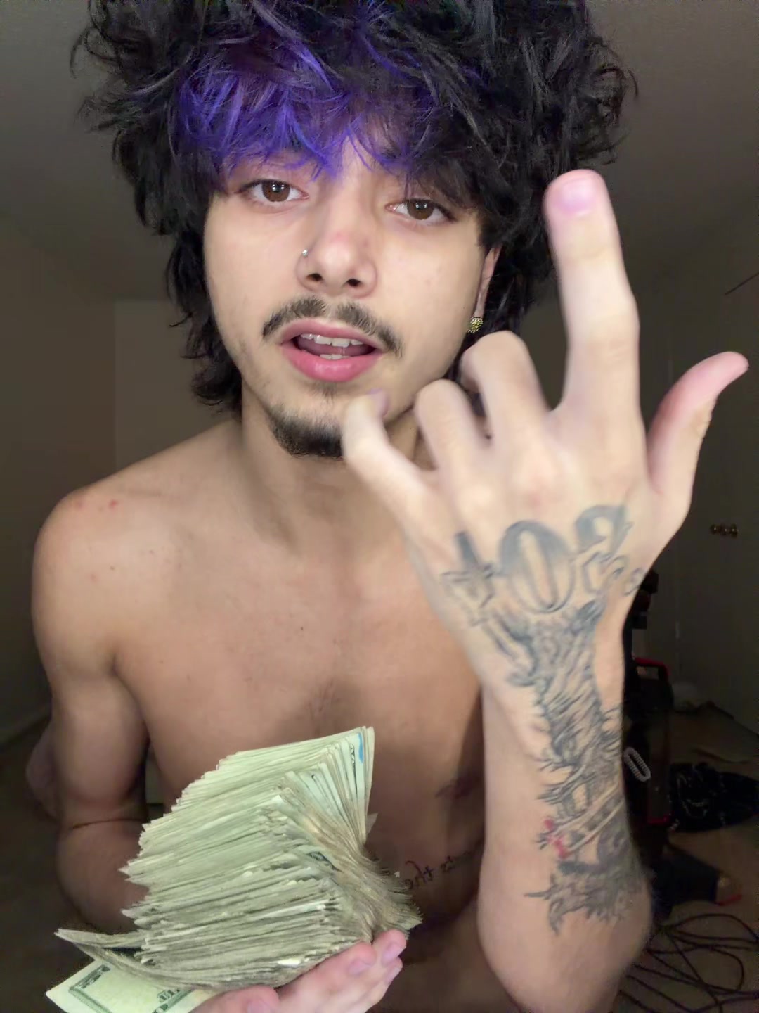 @4o5diego