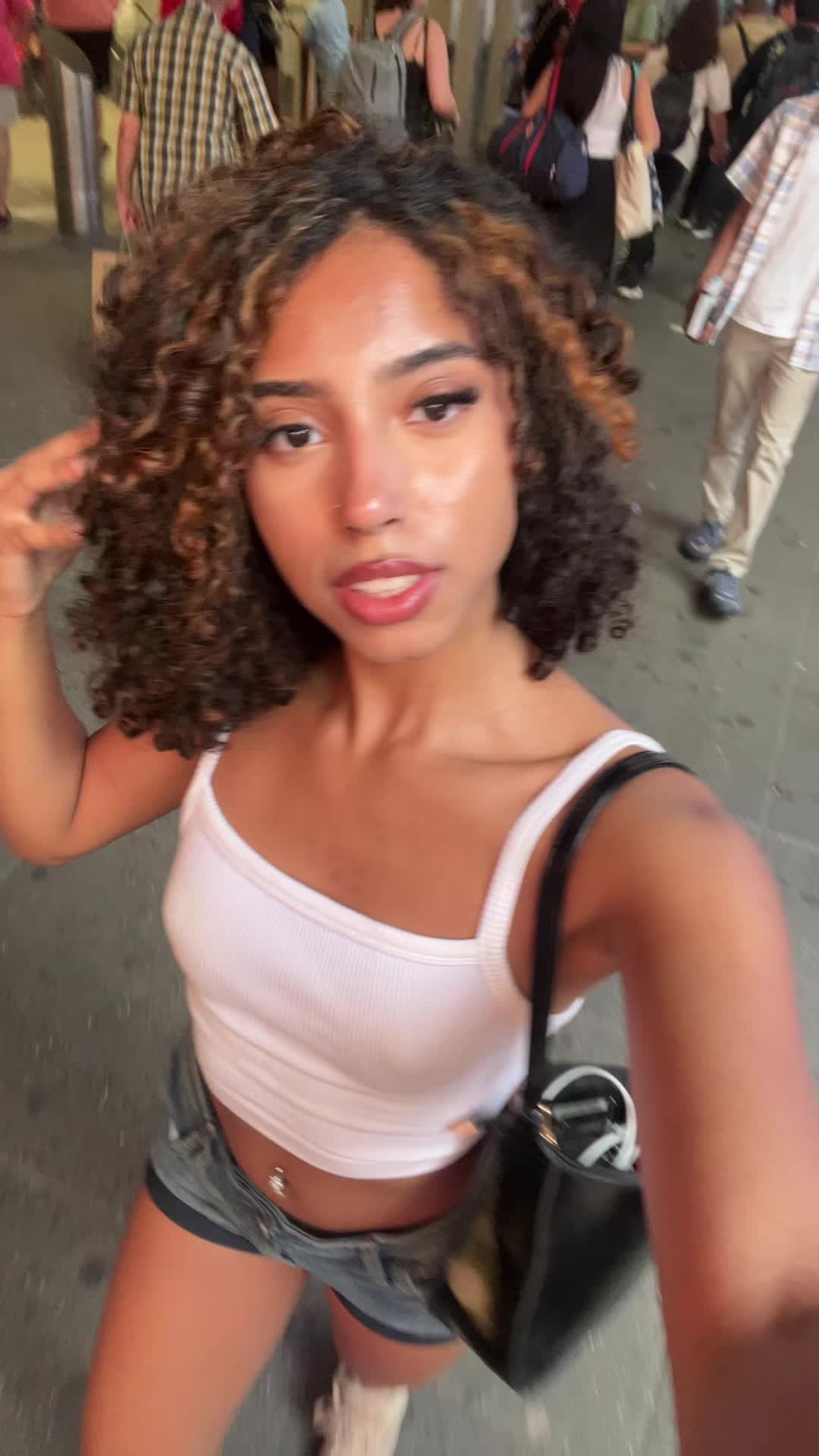 @Jamie 𝜗𝜚