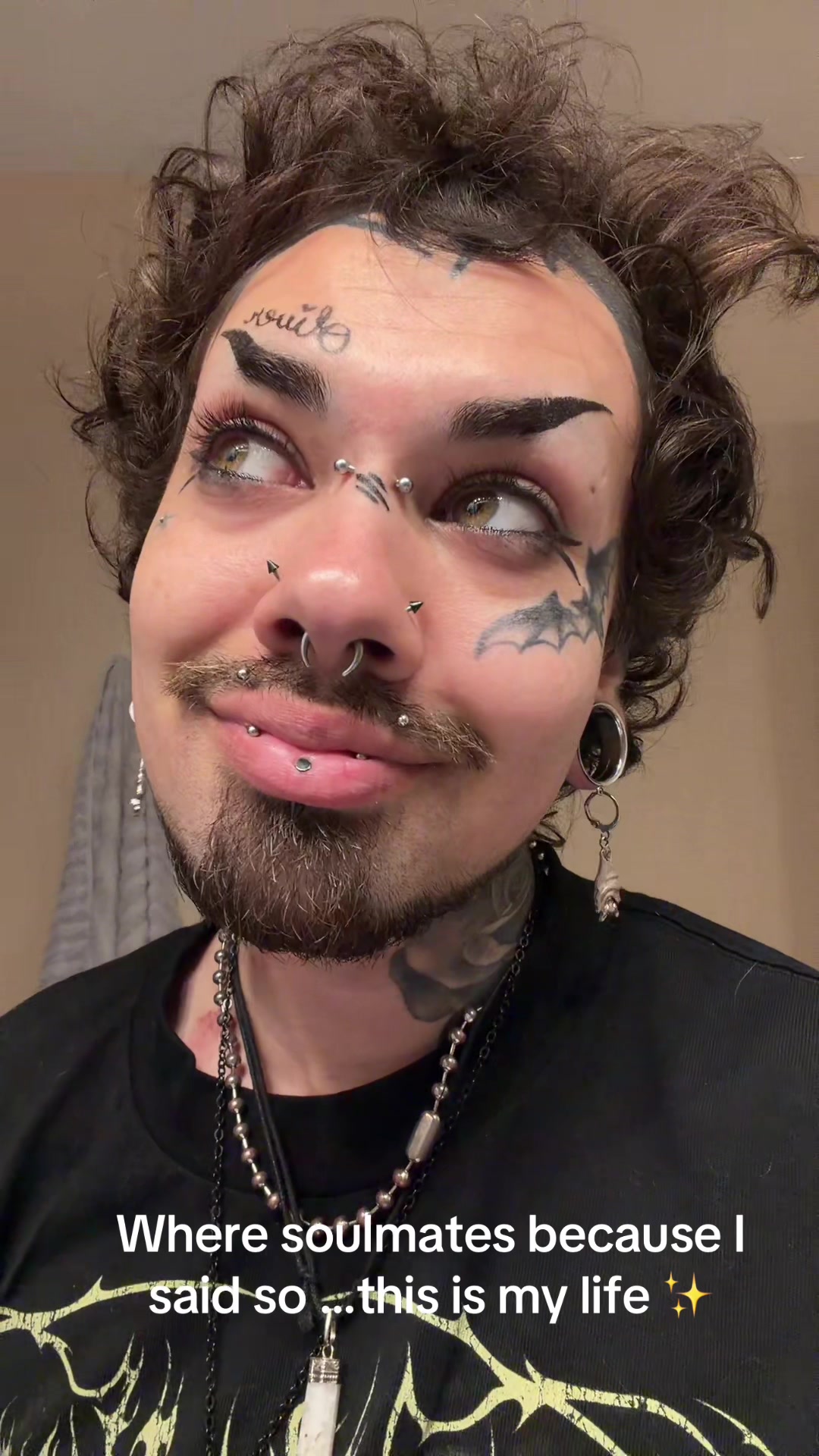 @&bull;Em&oslash; C&oslash;ŵb&oslash;y&bull;x3
