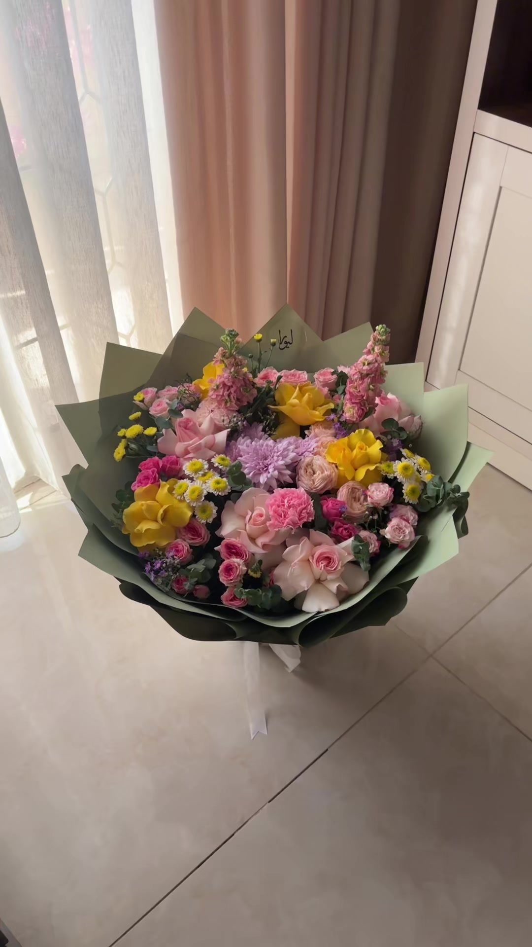 @LYORA FLOWERS | ليورا