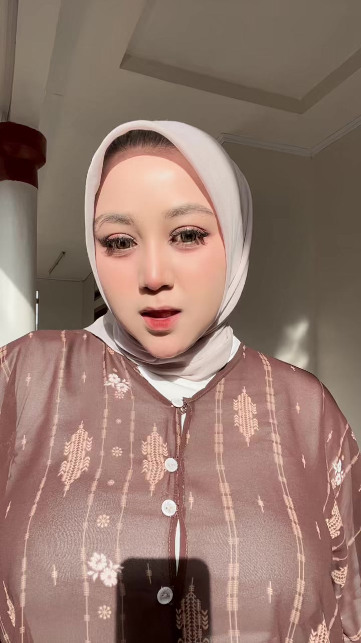 @nadiasaffitriii