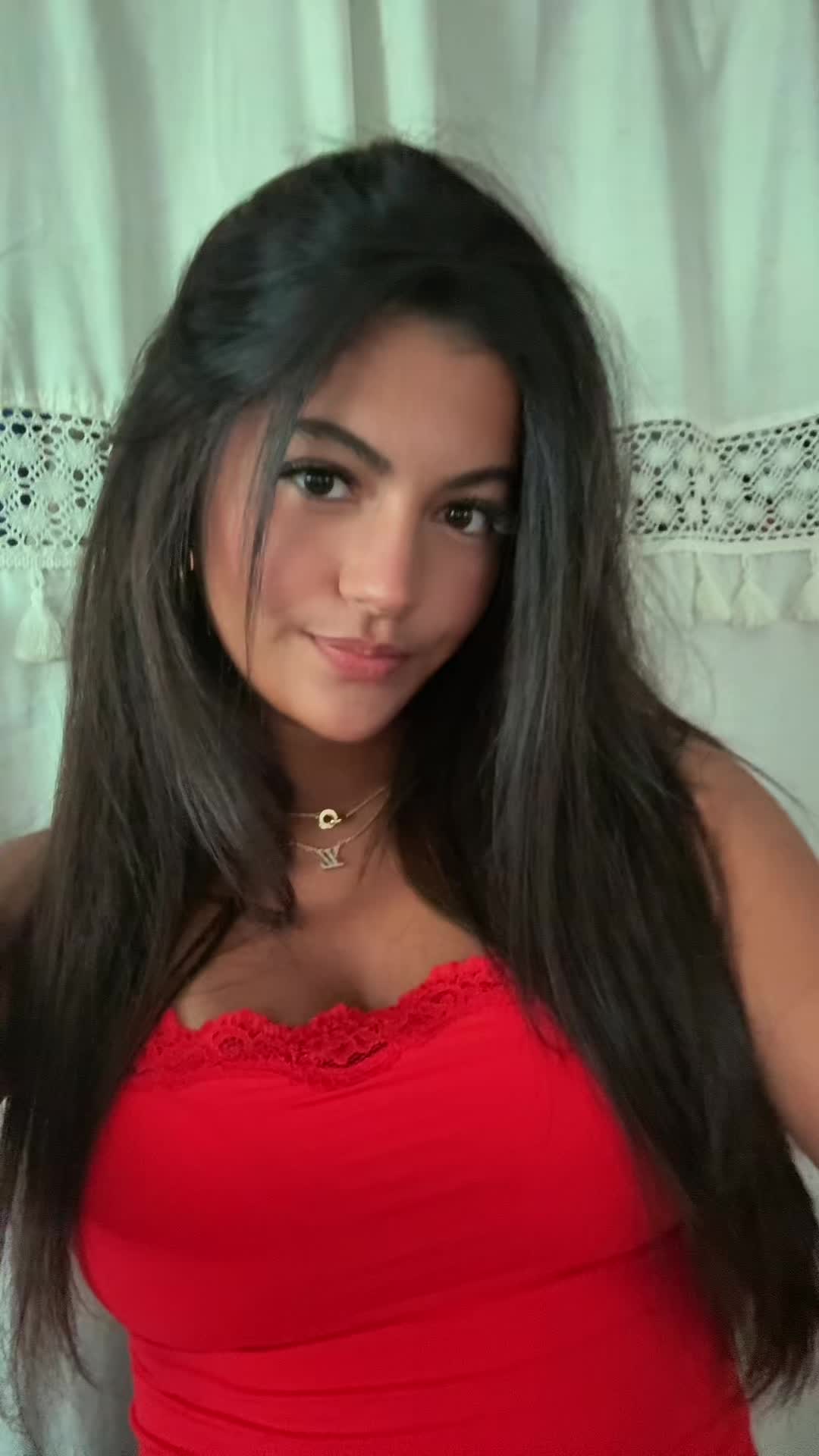 @thatblondandbrunete