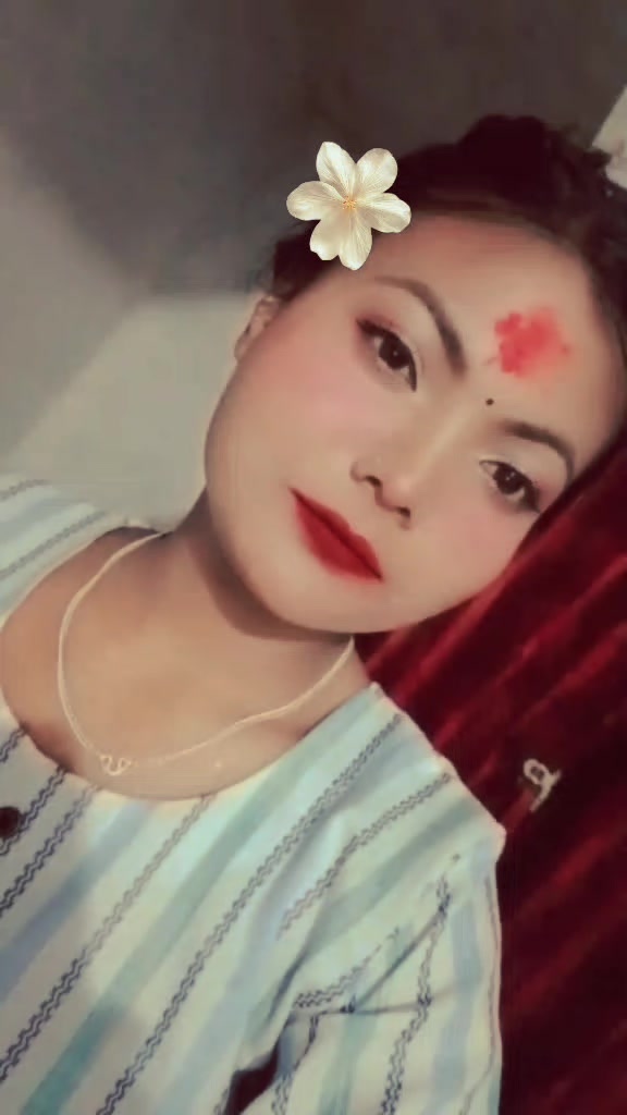 @Jyoti 🖤🍒
