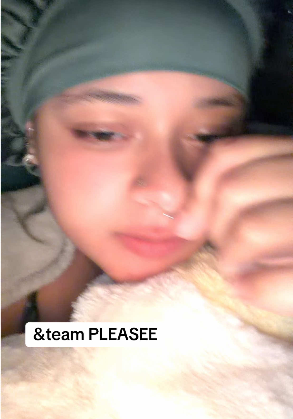 @T<3