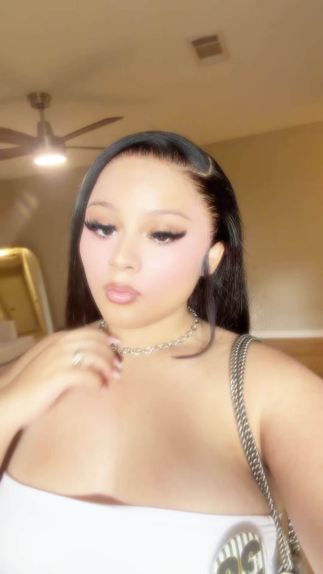 @Annahi_