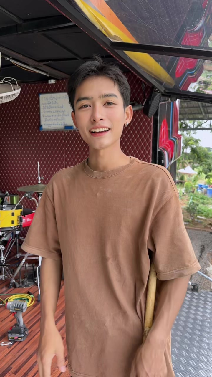 @แม็ค วัชรพล