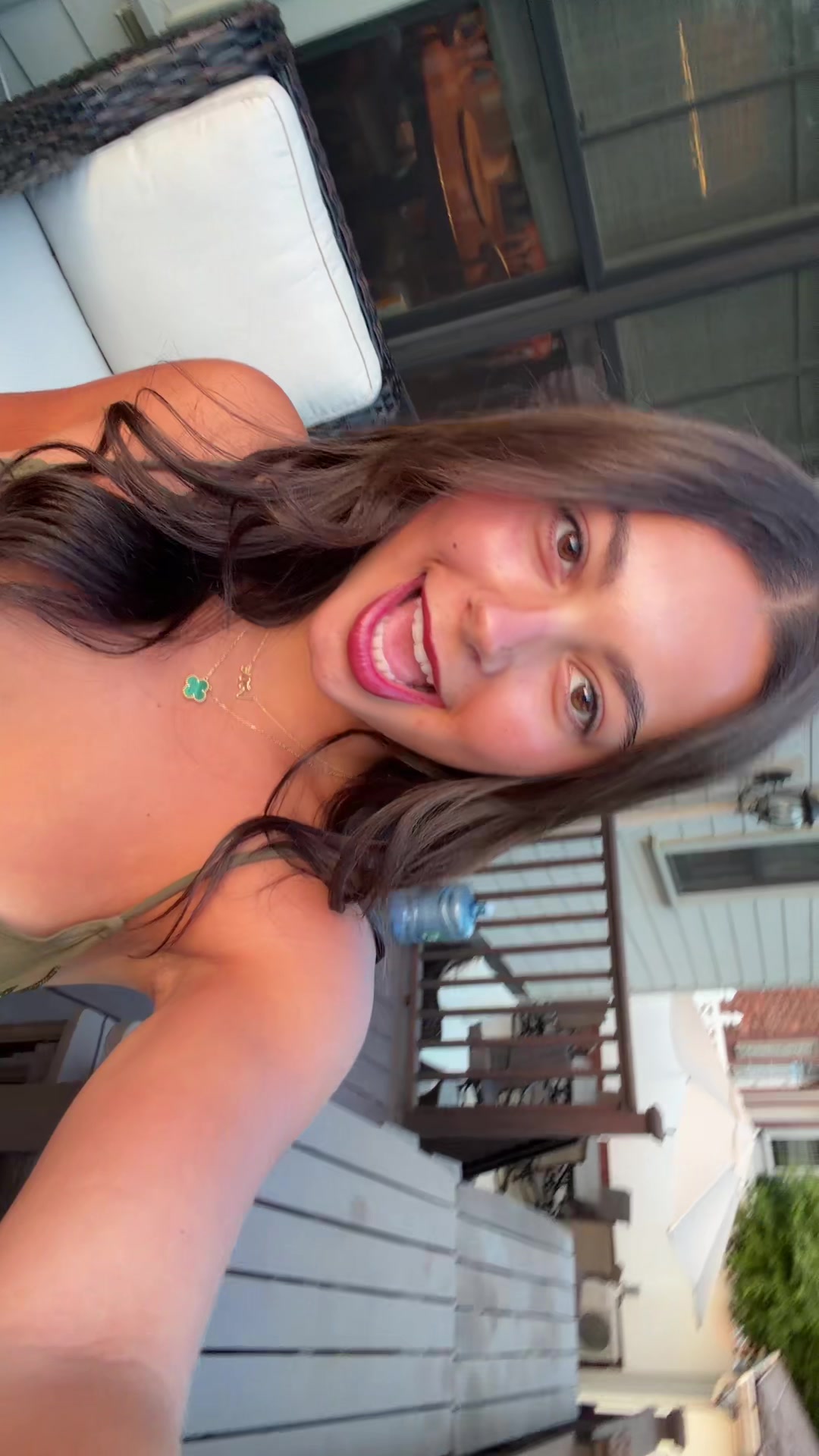 @avaaaa