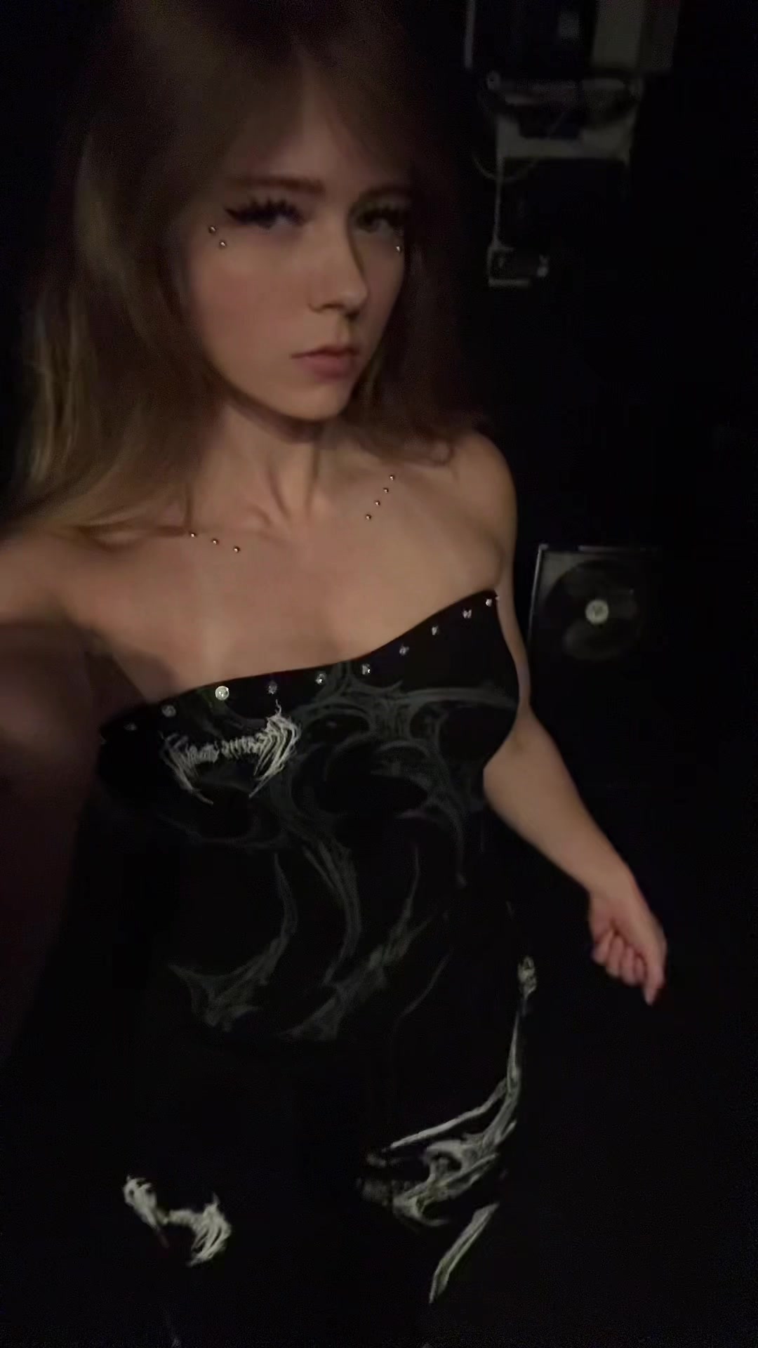 @marilynamberr