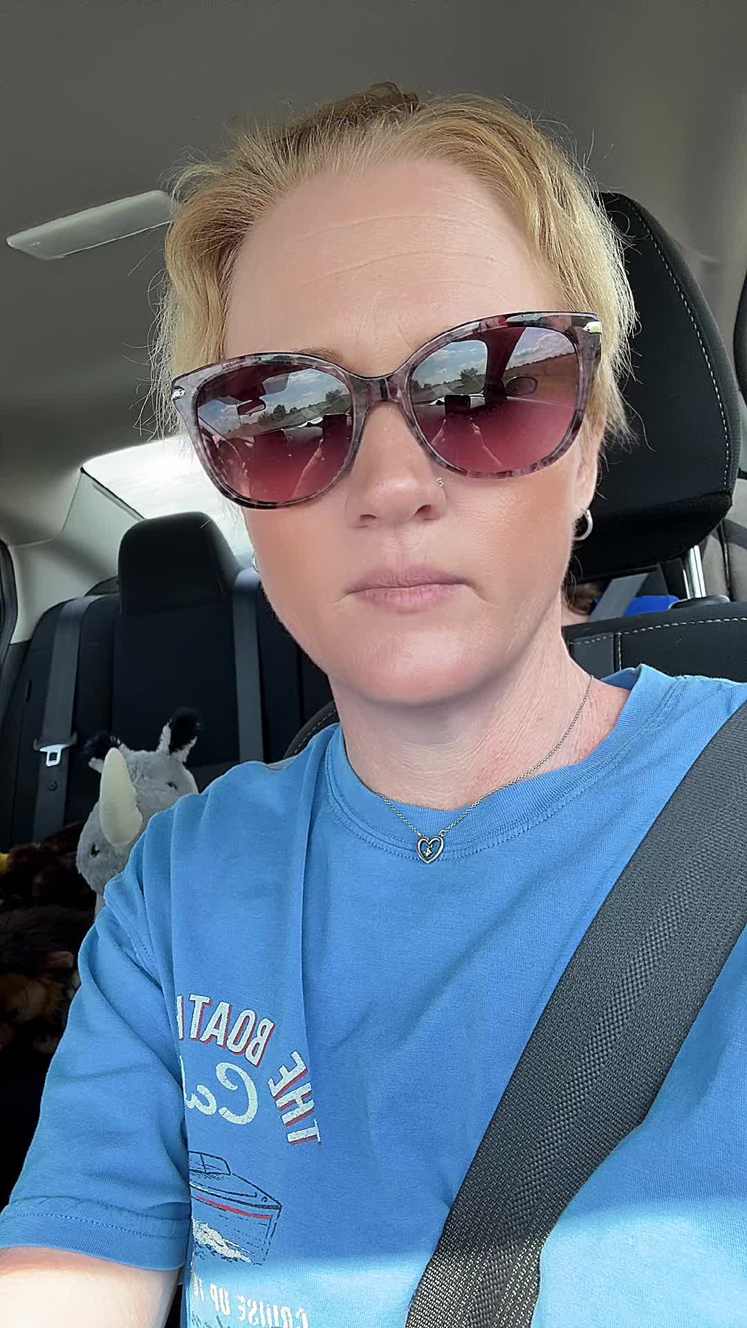 @Kris10LC_