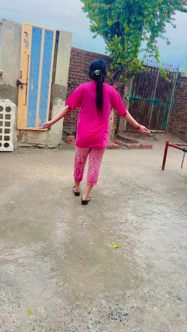 @Sanam khan