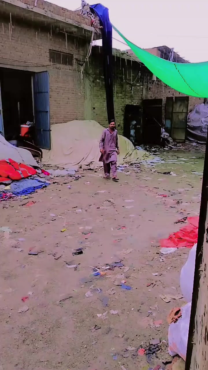 @user82377758152692