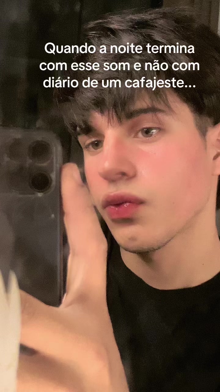 @Felipe_saints_