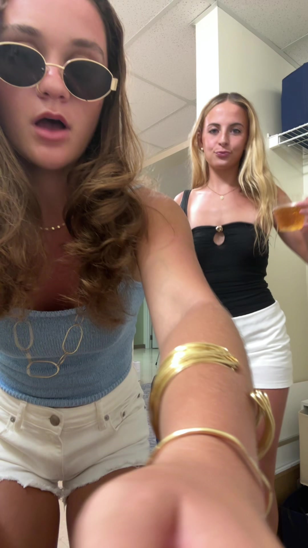 @corinne 🪩
