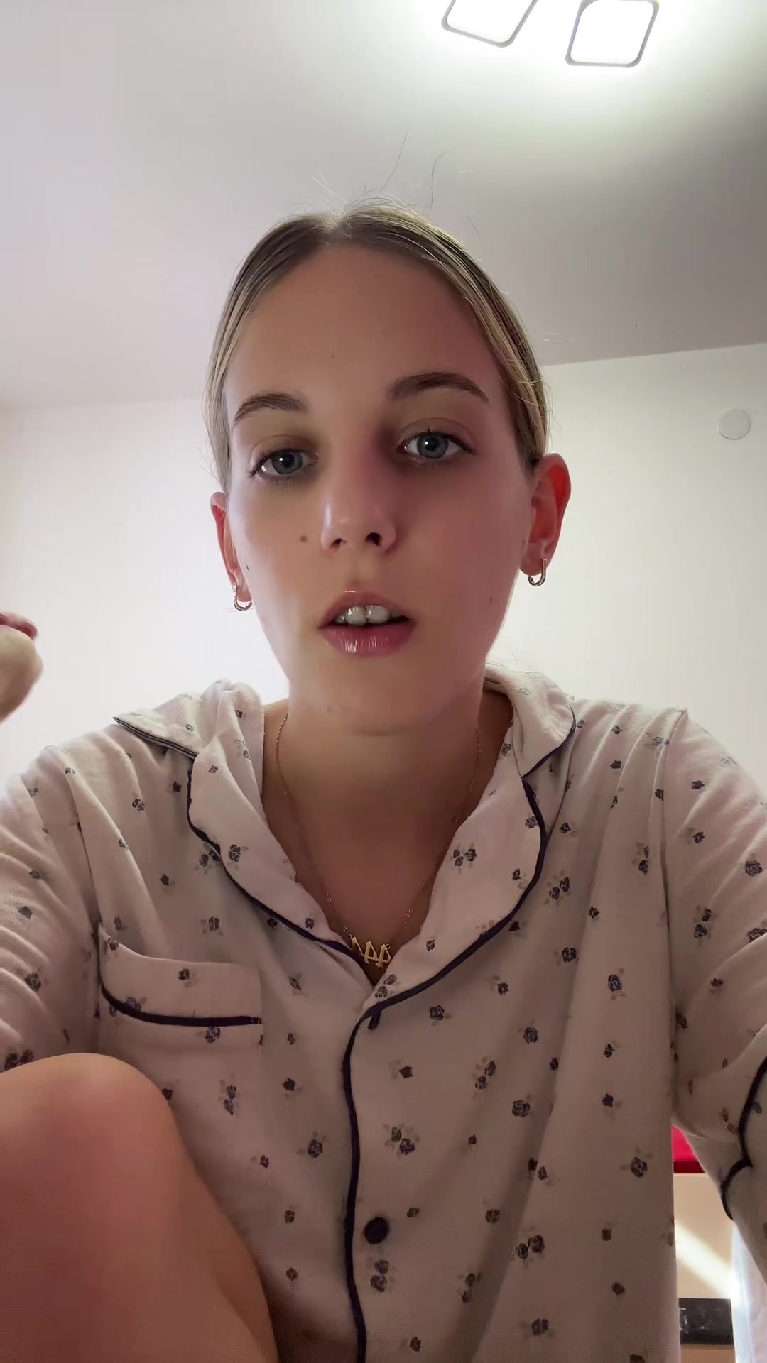 @anastasijaburgundd