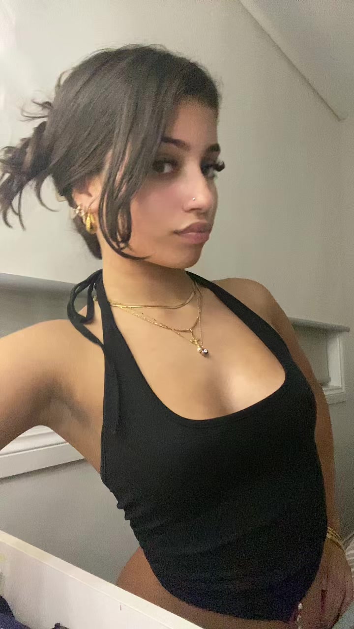@️