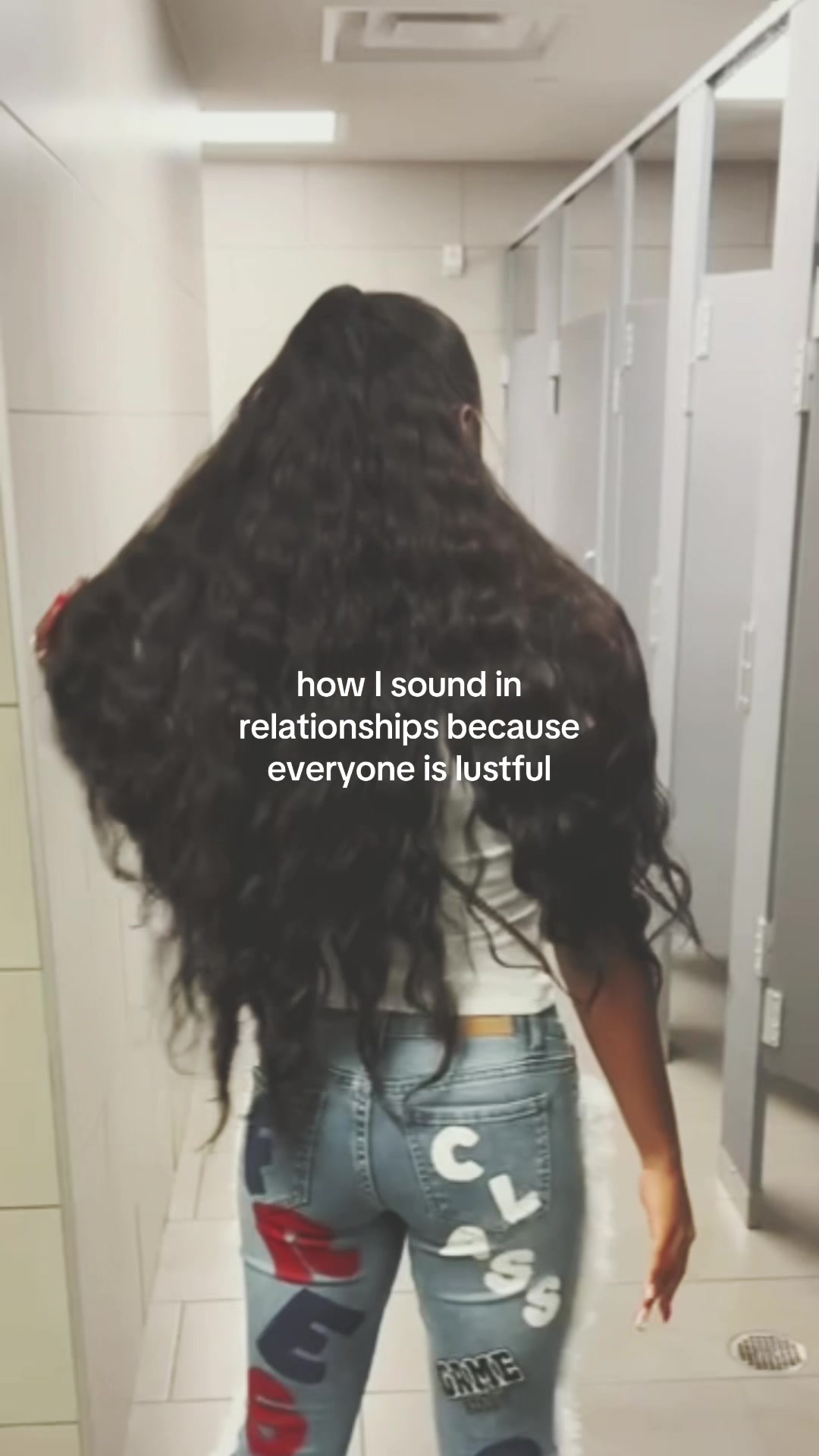 @⃟