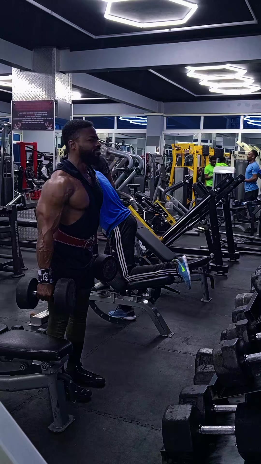 @SULTAN🫅 FITNESS 🇰🇪💪🇰🇪