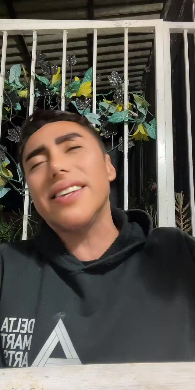 @Emmanuel Nando LA FLOWFLOWFLOW
