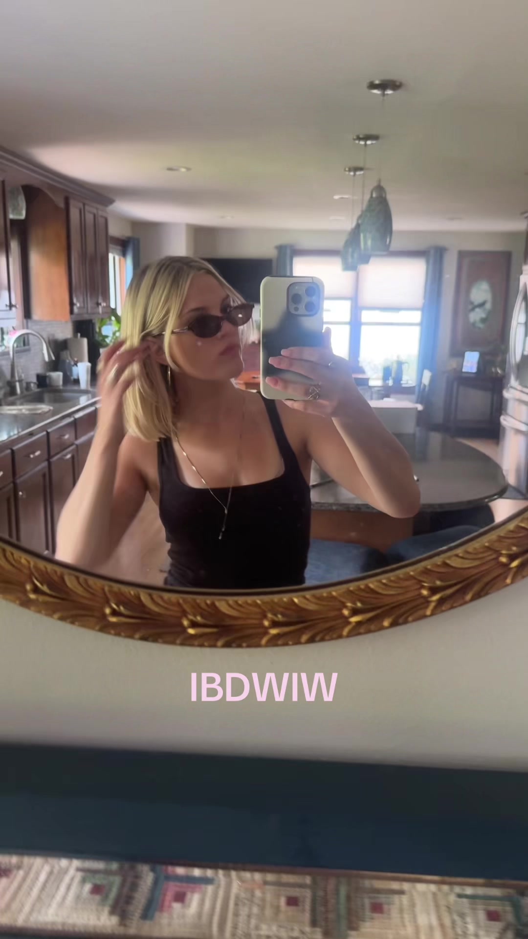 @lily