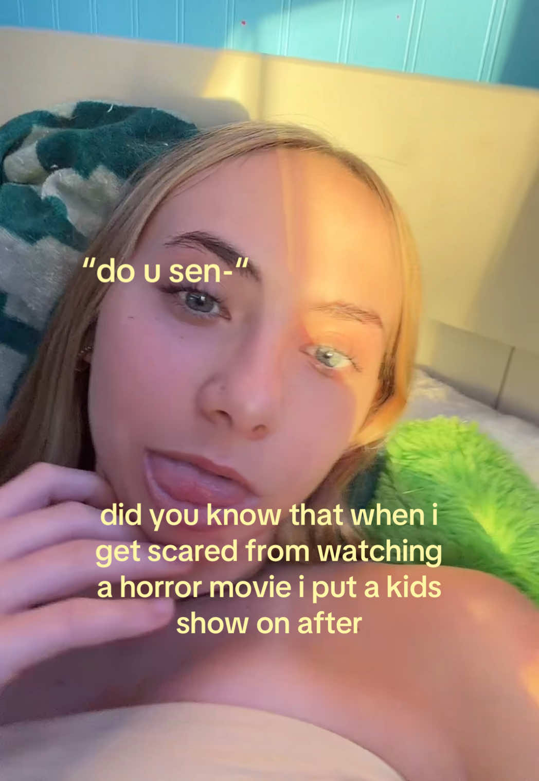 @???