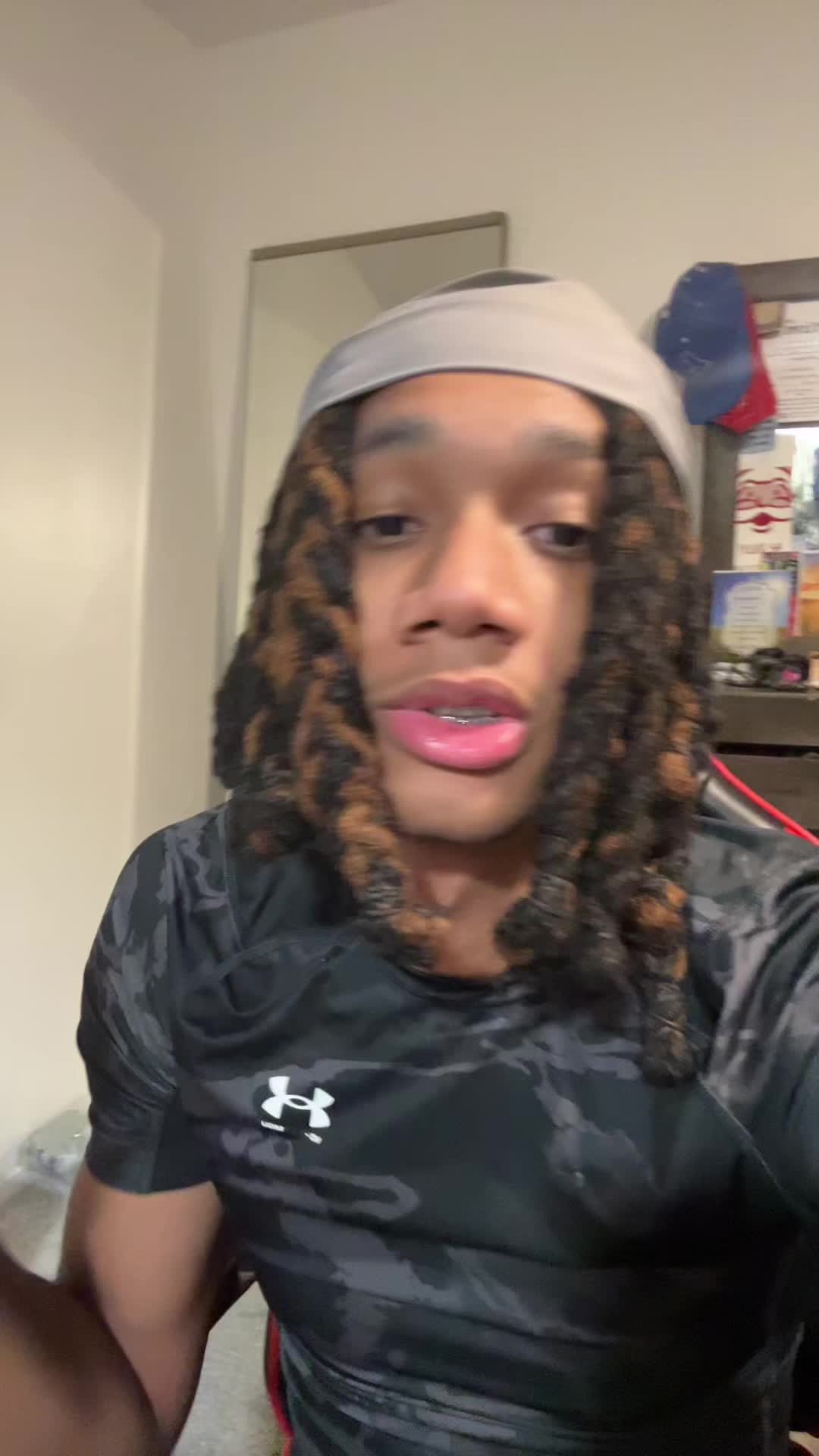 @Idk.z