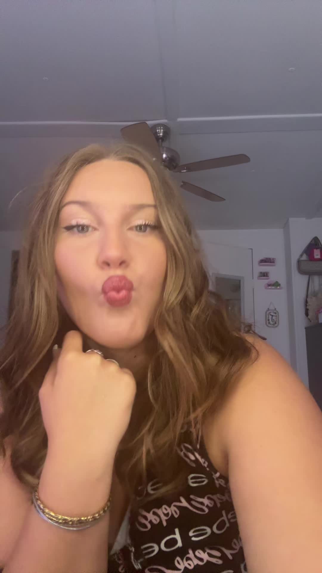 @Jazzi