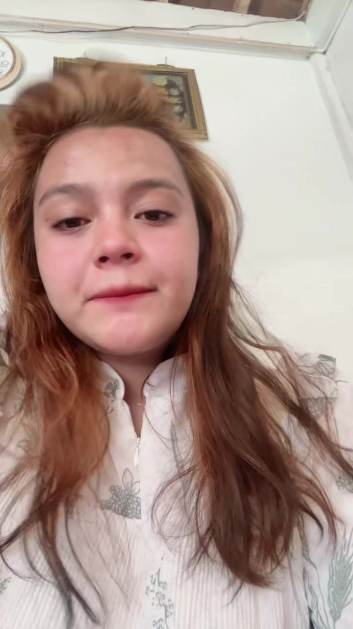 @Cutbarensiara