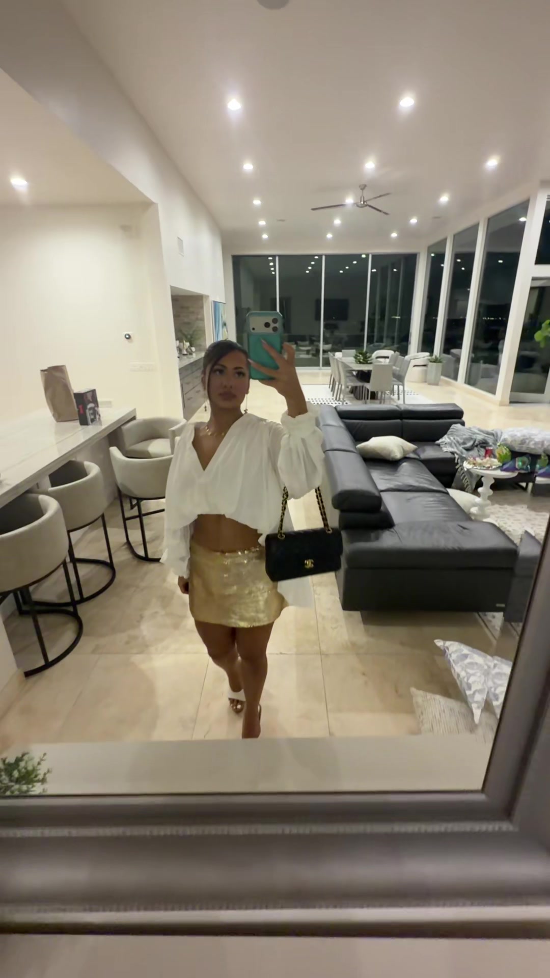 @Sinnnthia