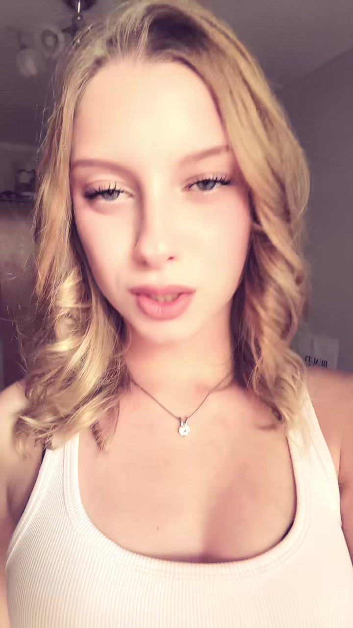 @adamova38
