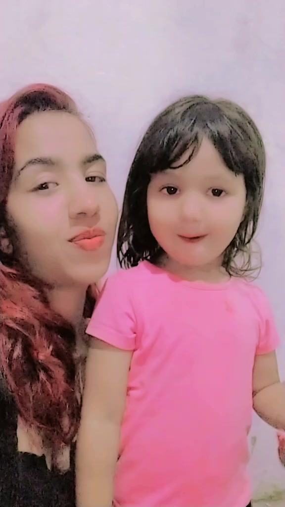 @Ayşeg&uuml;lmahmut