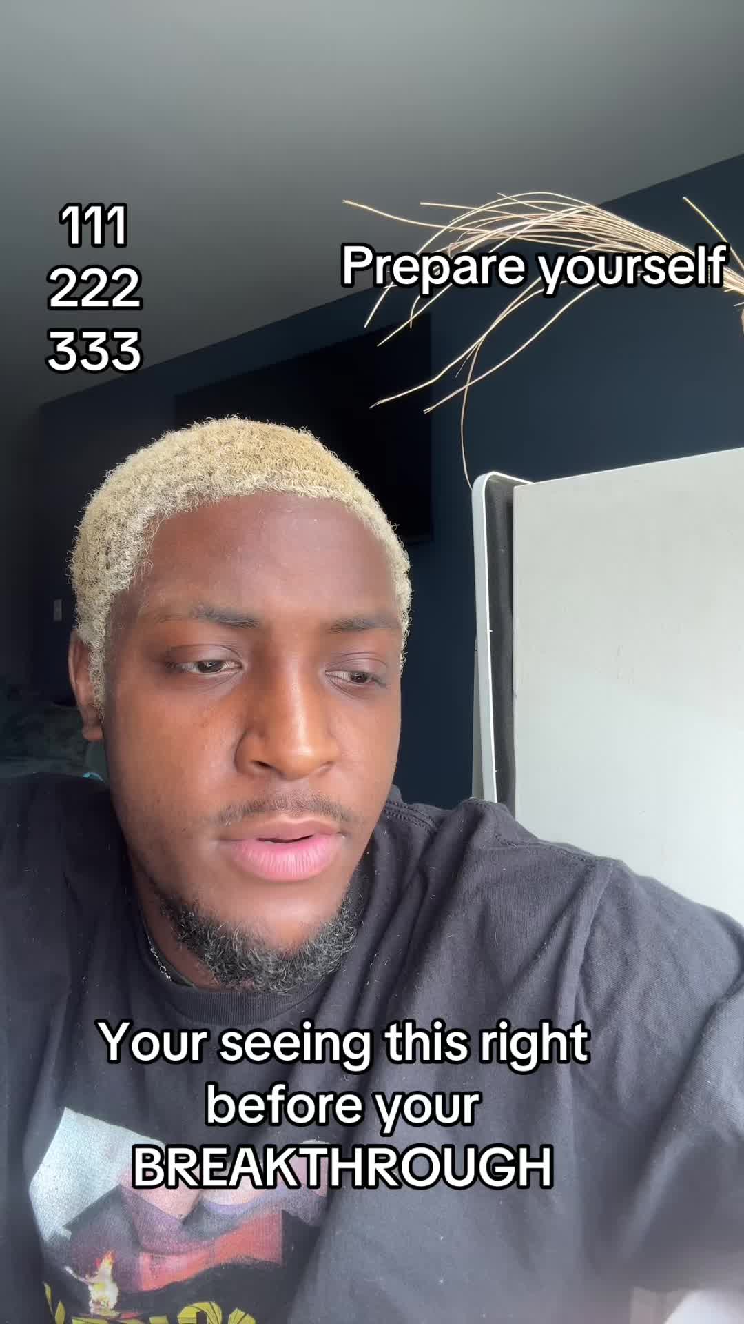 @Cari🦋