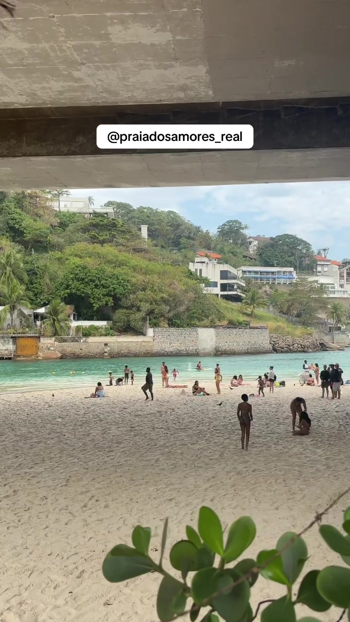 @Praia dos Amores Real