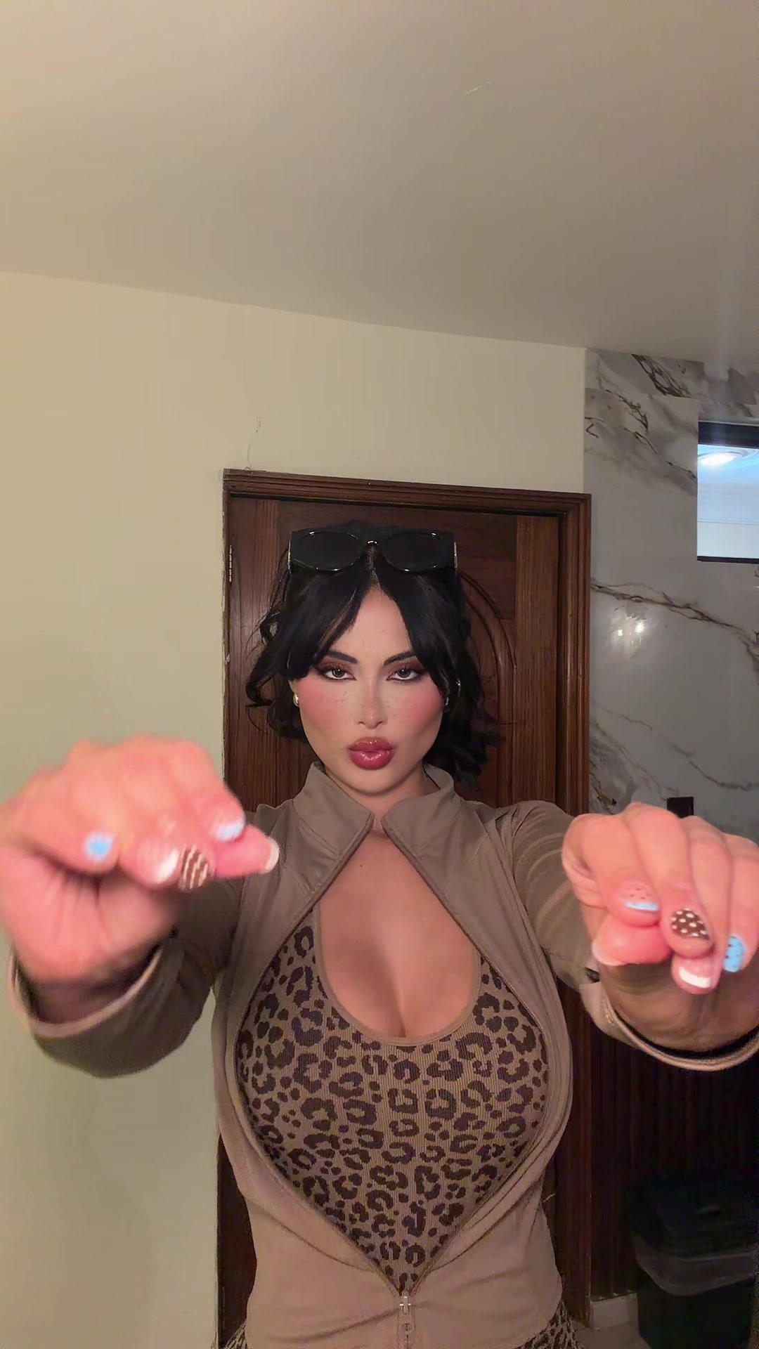 @yami_cuernuda