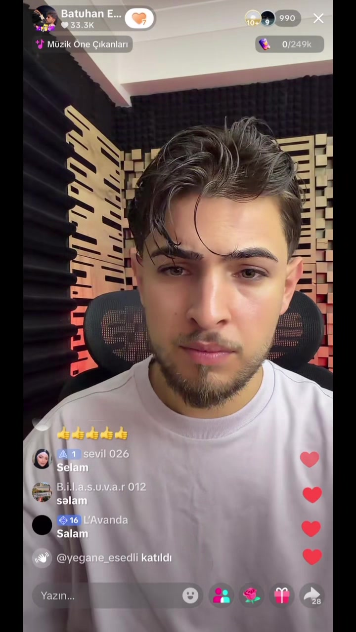 @🇦🇿Batu_Seva_Fan🇹🇷