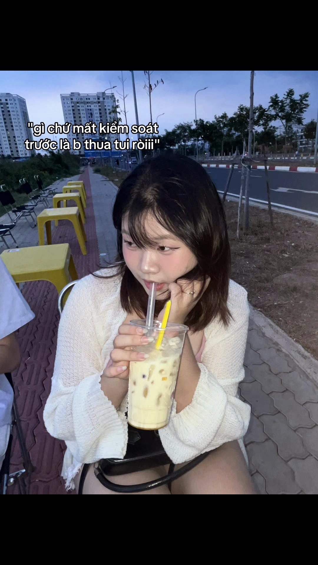 @Zyzy thích ăn cà rốt