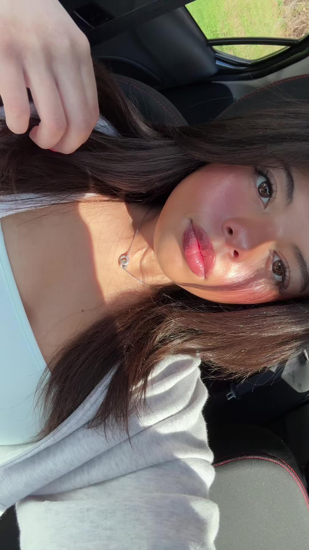 @💋