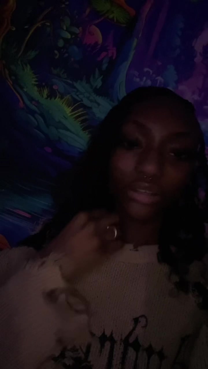 @Vaeh🏳️&zwj;🌈