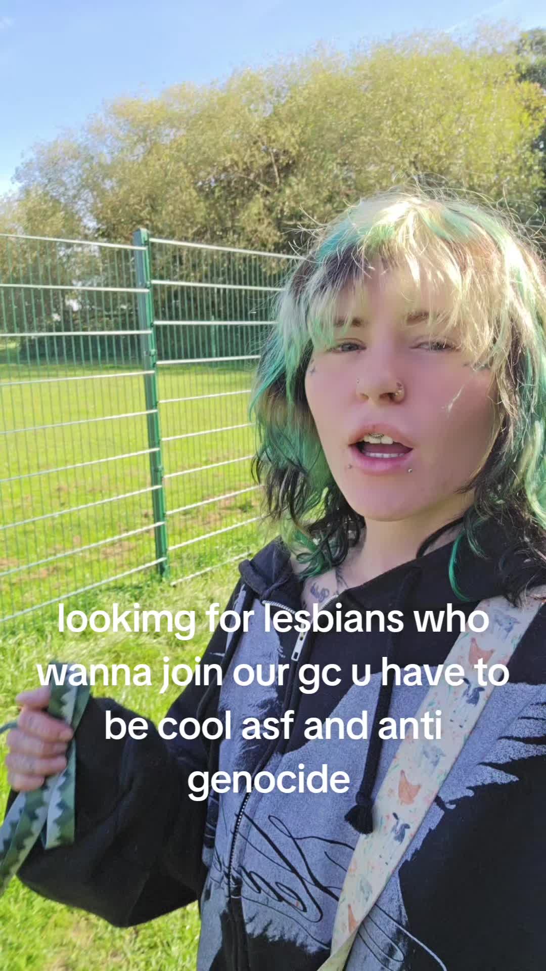 @prettyhotdogs