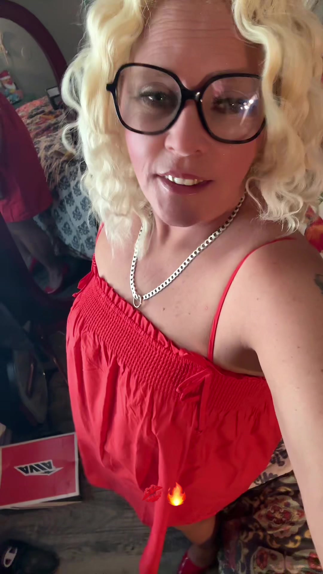 @FirsstLady