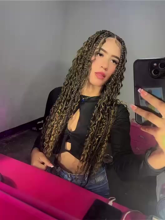 @Roy🌸👸🏻.
