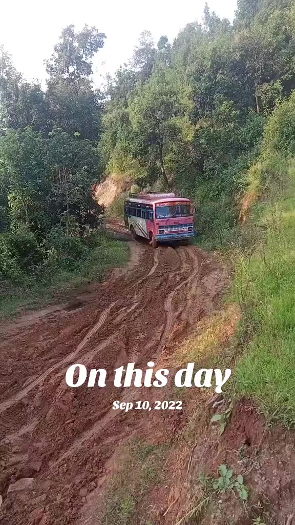 @मोहन खड्का