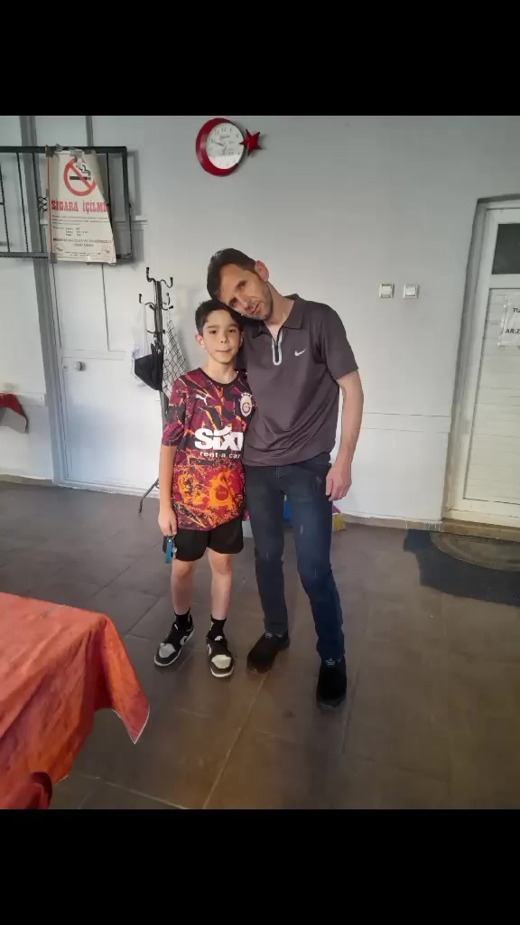 @Eymenim