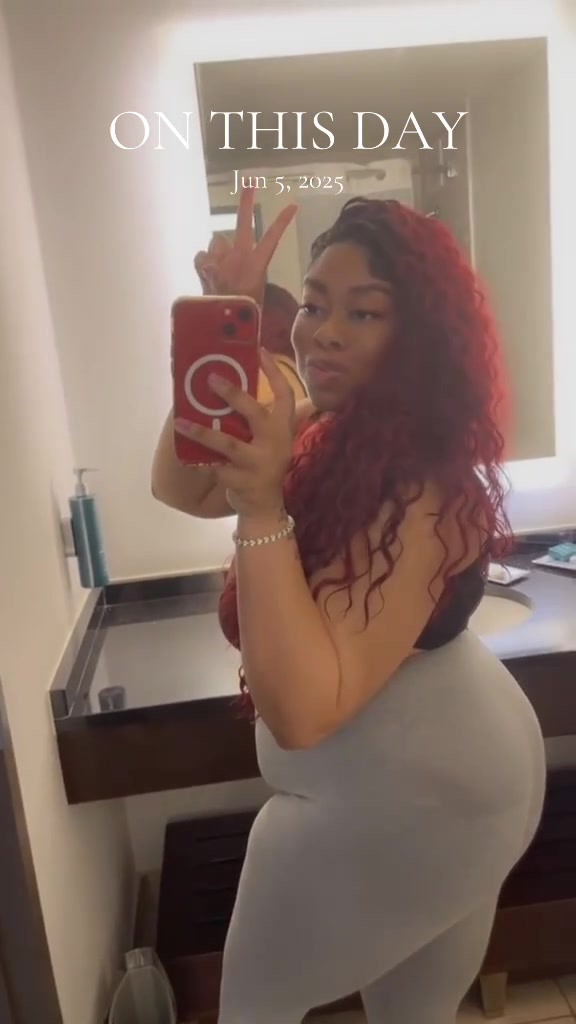 @CourtneyRenee