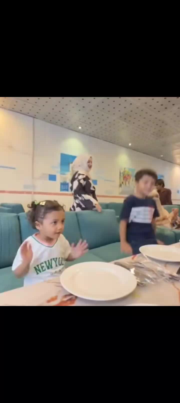 @Mr and Mrs Hussain tareen ♥️😍