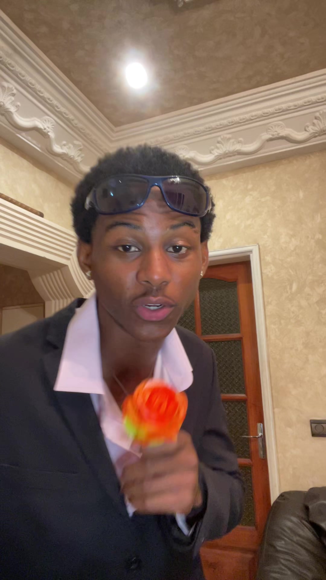 @𝑯𝒆𝒏𝒓𝒊𝒒𝒖𝒆𝒔𝒃𝒅𝒌
